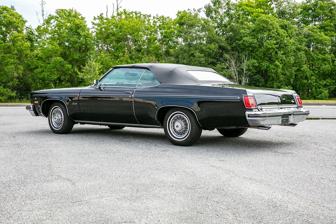 1975 Oldsmobile 88 - Image 16 of 31