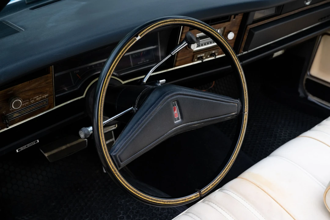 1975 Oldsmobile 88 - Image 12 of 31