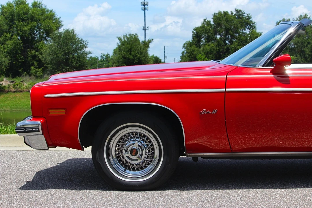 1975 Oldsmobile 88 - Image 30 of 31