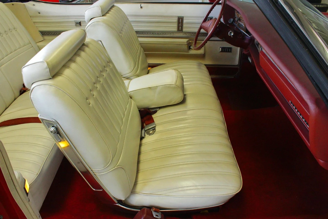 1975 Oldsmobile 88 - Image 16 of 31