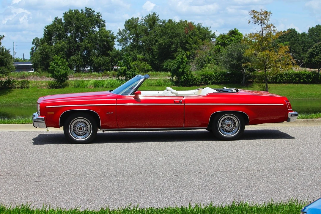 1975 Oldsmobile 88 - Image 2 of 31