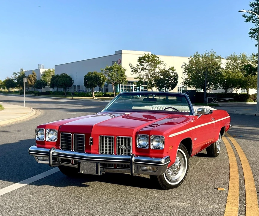 1975 Oldsmobile 88 - Image 2 of 26