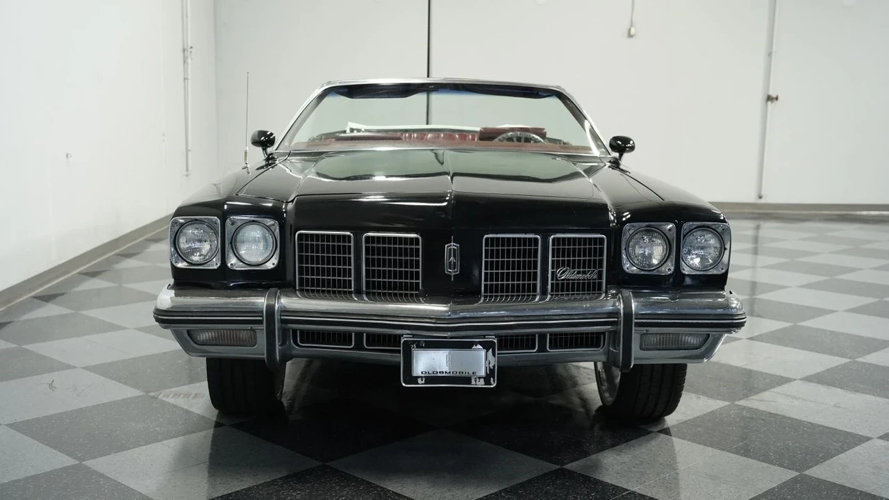 1975 Oldsmobile 88 - Image 16 of 21