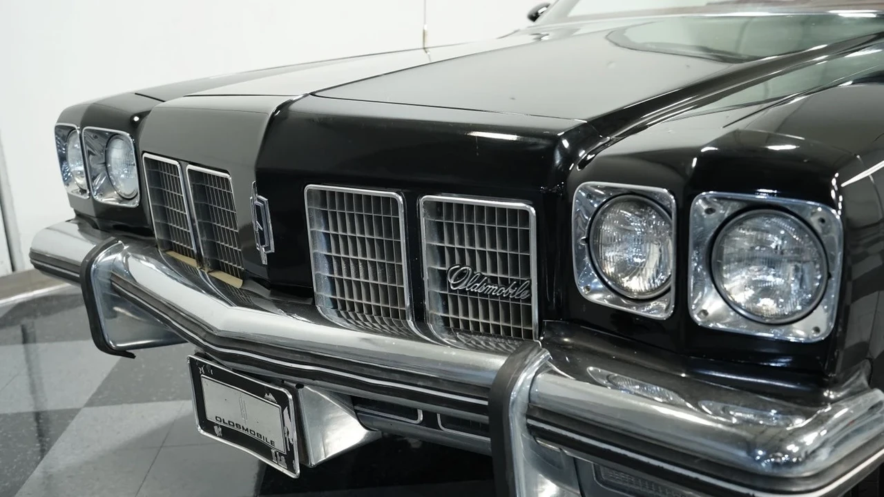 1975 Oldsmobile 88 - Image 18 of 21