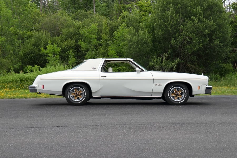 1975 Oldsmobile Hurst/Olds - Image 17 of 31
