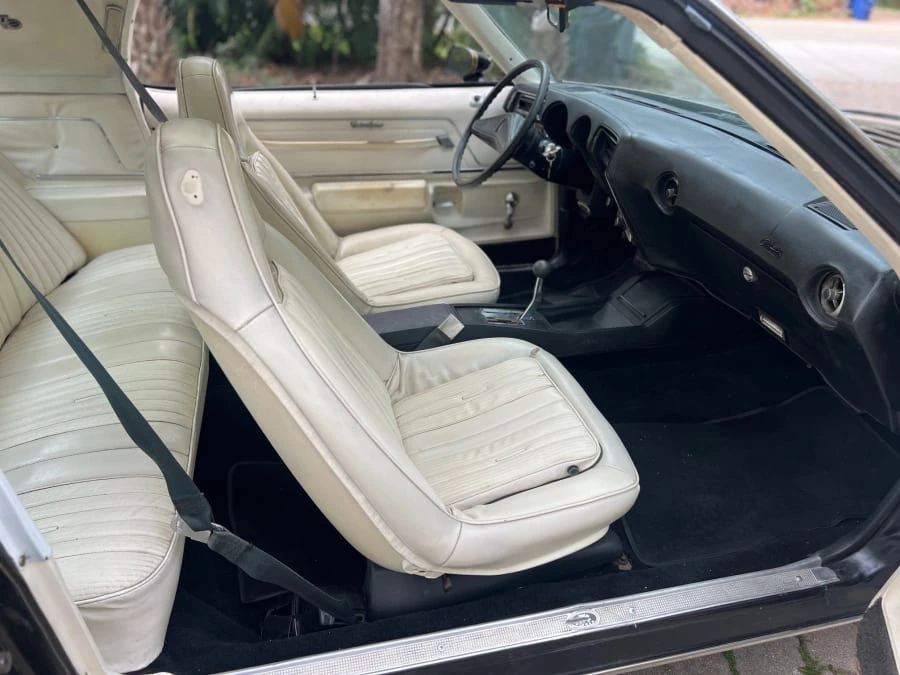 1975 Oldsmobile Hurst/Olds - Image 15 of 19