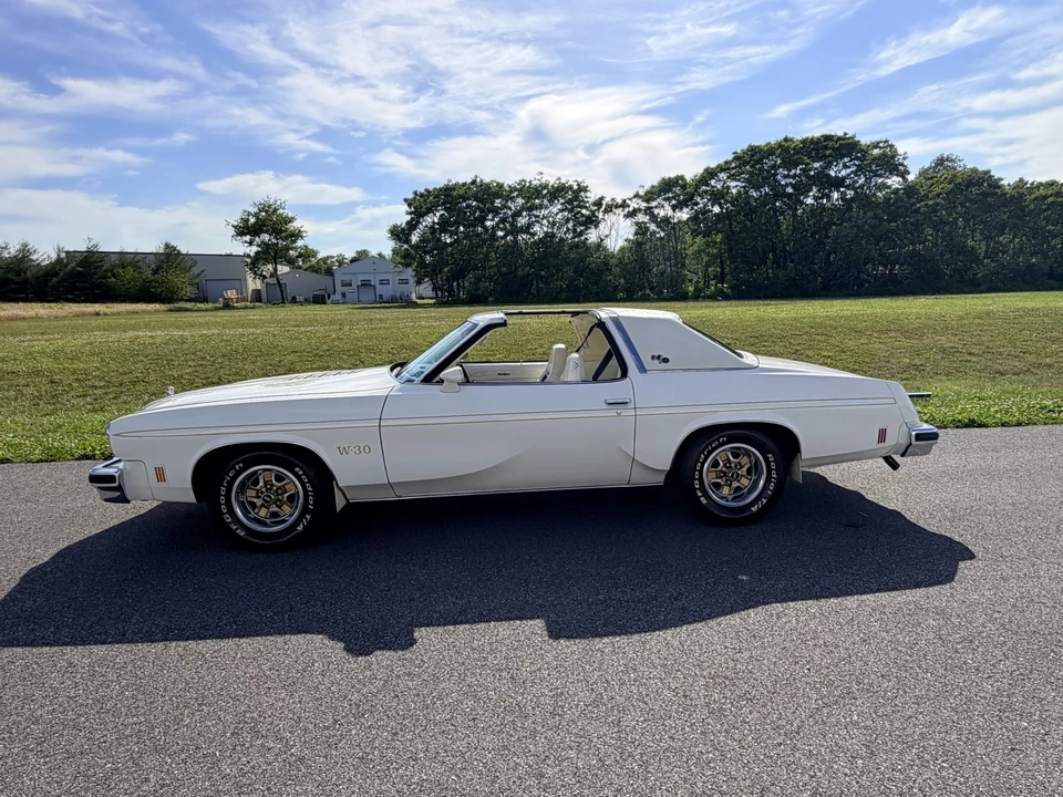 1975 Oldsmobile Hurst/Olds - Image 18 of 31
