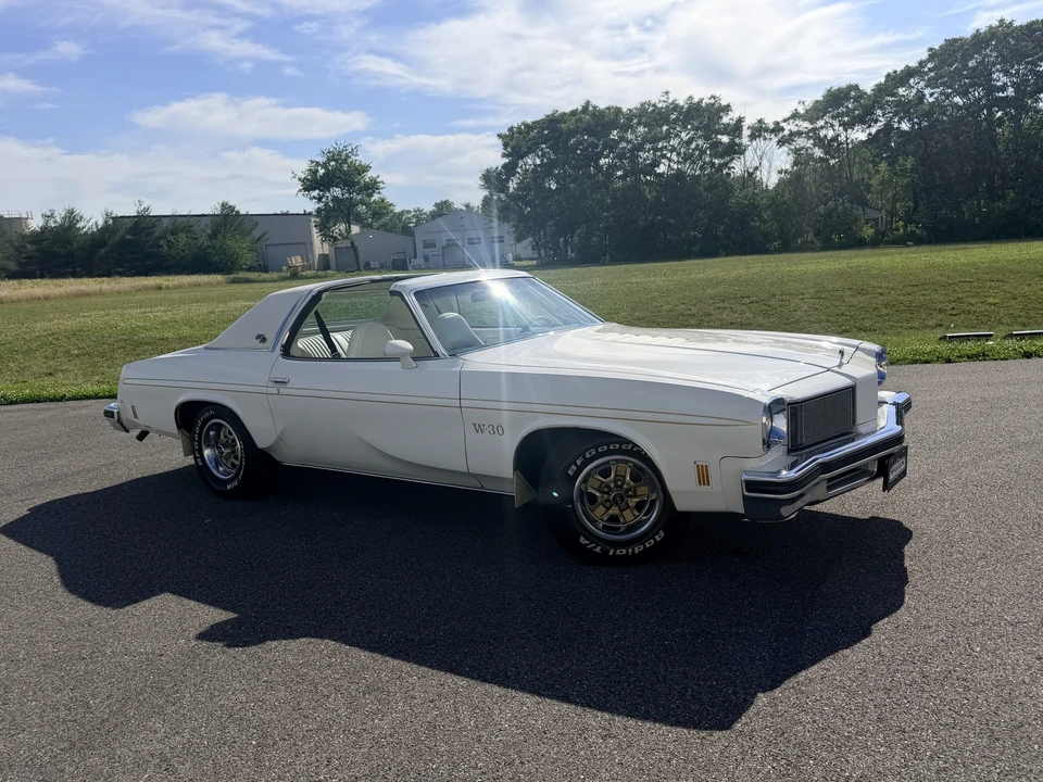 1975 Oldsmobile Hurst/Olds - Image 10 of 31