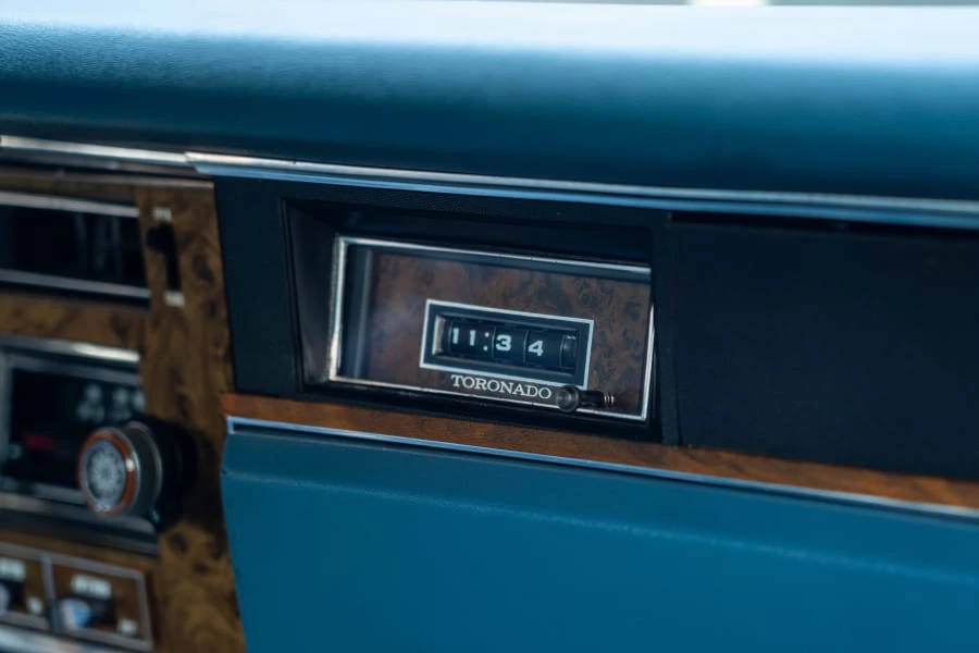 1975 Oldsmobile Toronado - Image 9 of 16
