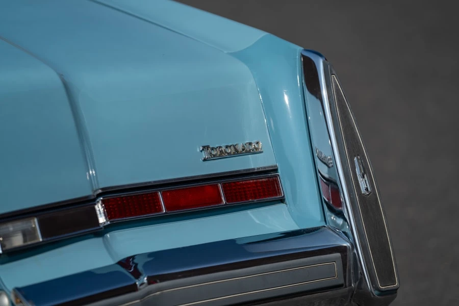 1975 Oldsmobile Toronado - Image 4 of 16