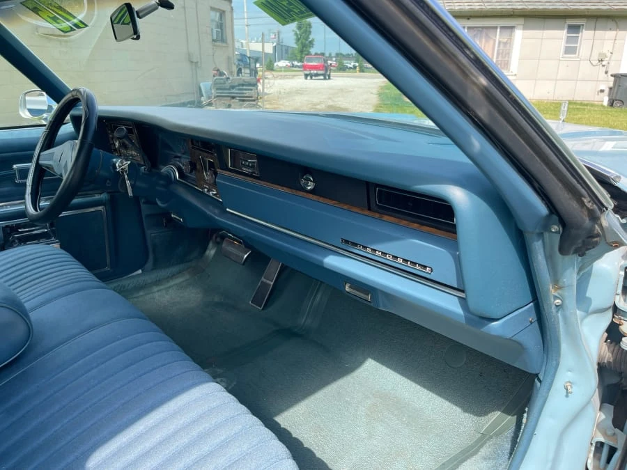 1975 Oldsmobile Toronado - Image 6 of 10