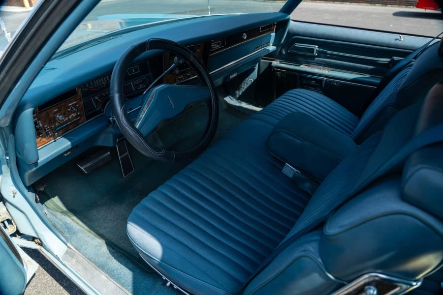 1975 Oldsmobile Toronado - Image 10 of 16