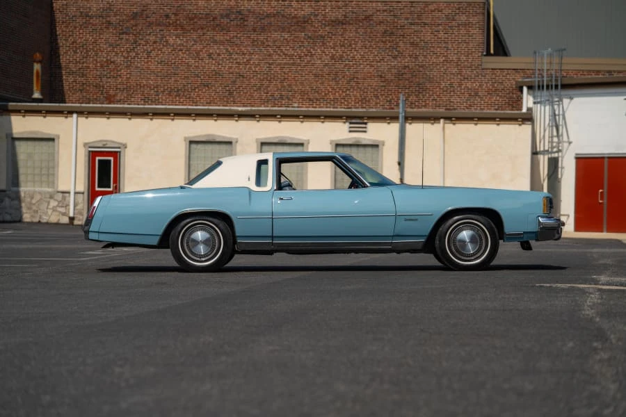 1975 Oldsmobile Toronado - Image 6 of 16