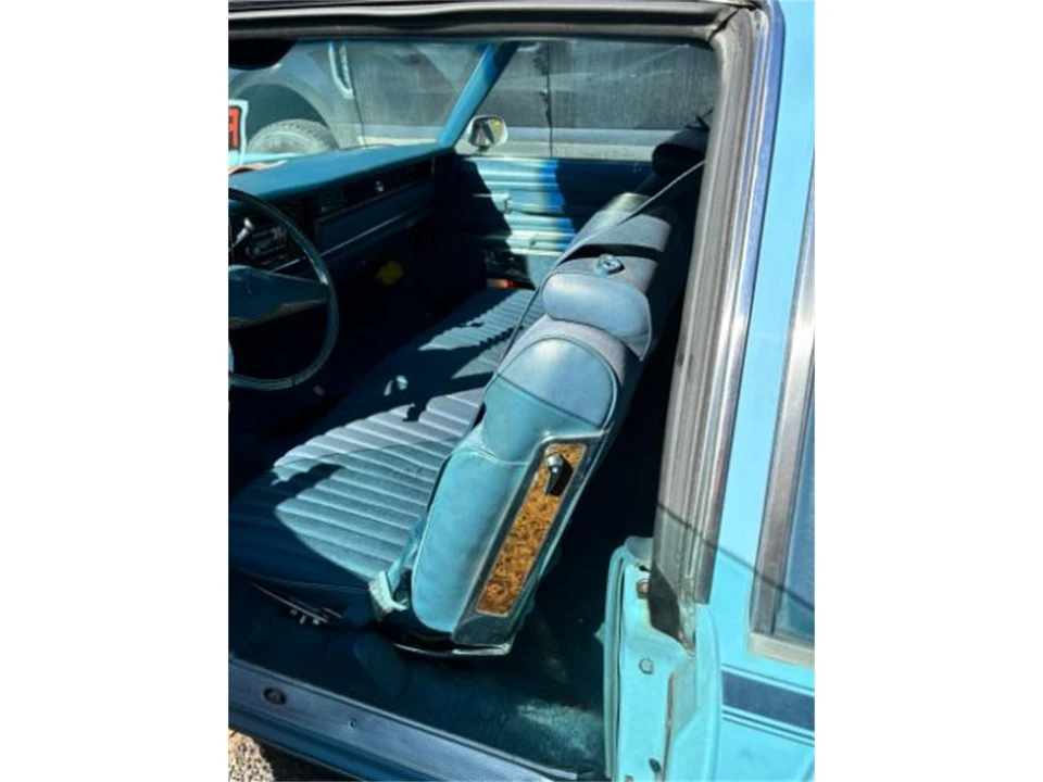 1975 Oldsmobile Toronado - Image 9 of 24
