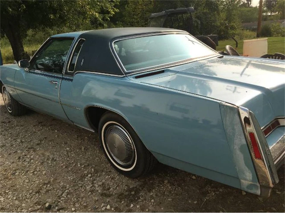 1975 Oldsmobile Toronado - Image 2 of 24