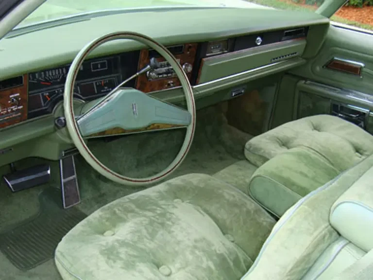 1975 Oldsmobile Toronado - Image 4 of 7