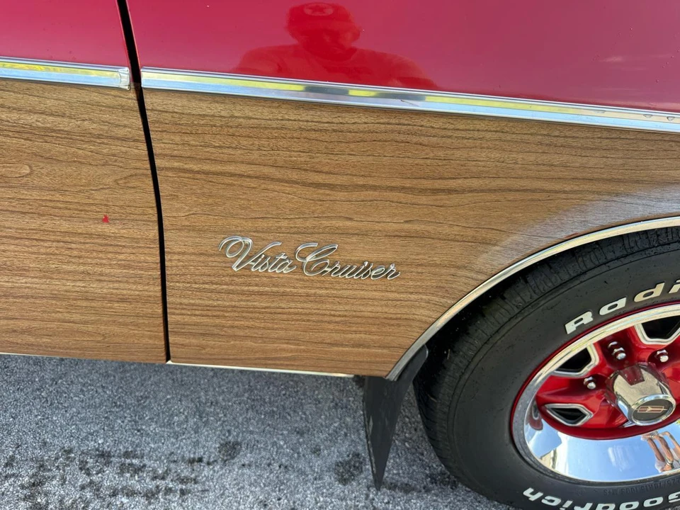 1975 Oldsmobile Vista Cruiser - Image 10 of 31