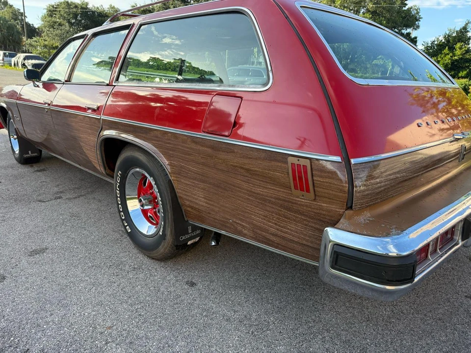 1975 Oldsmobile Vista Cruiser - Image 5 of 31