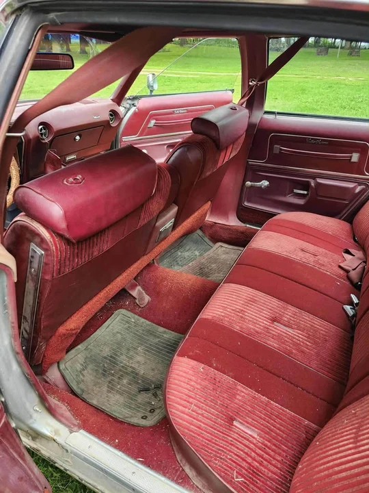 1975 Oldsmobile Cutlass Supreme - Image 7 of 9