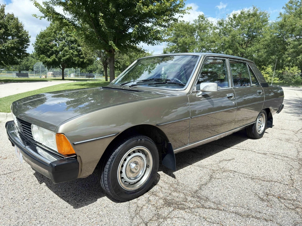1975 Peugeot - Image 9 of 31