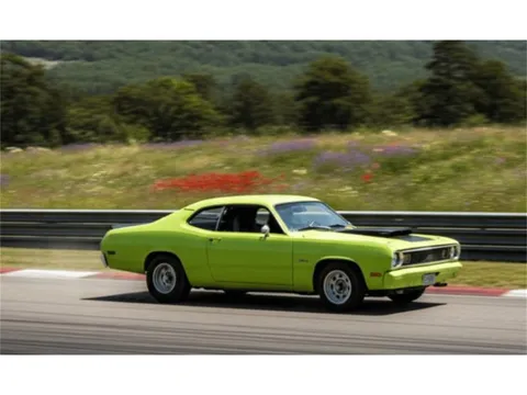 1975 Plymouth Duster