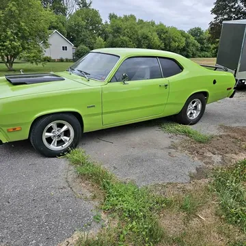1975 Plymouth Duster