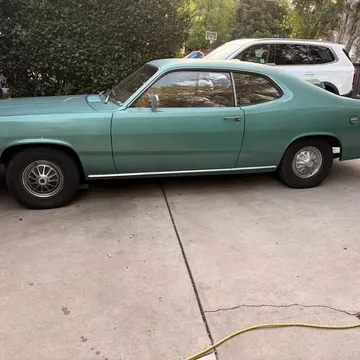 1975 Plymouth Duster