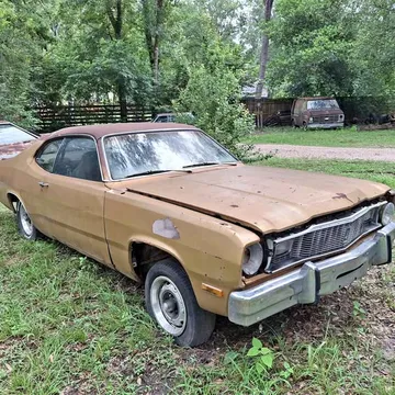 1975 Plymouth Duster