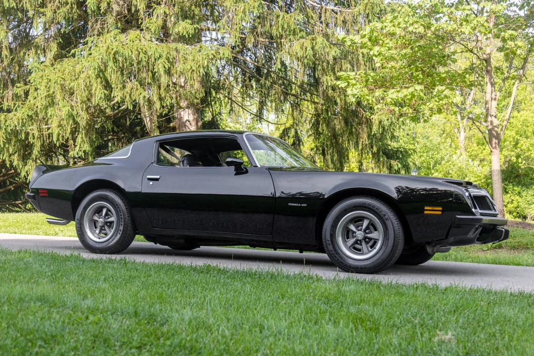 1975 Pontiac Firebird 2nd Gen - Image 19 of 31
