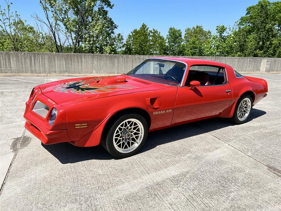 1975 Pontiac Firebird Trans Am 2nd Gen - Image 2 of 31