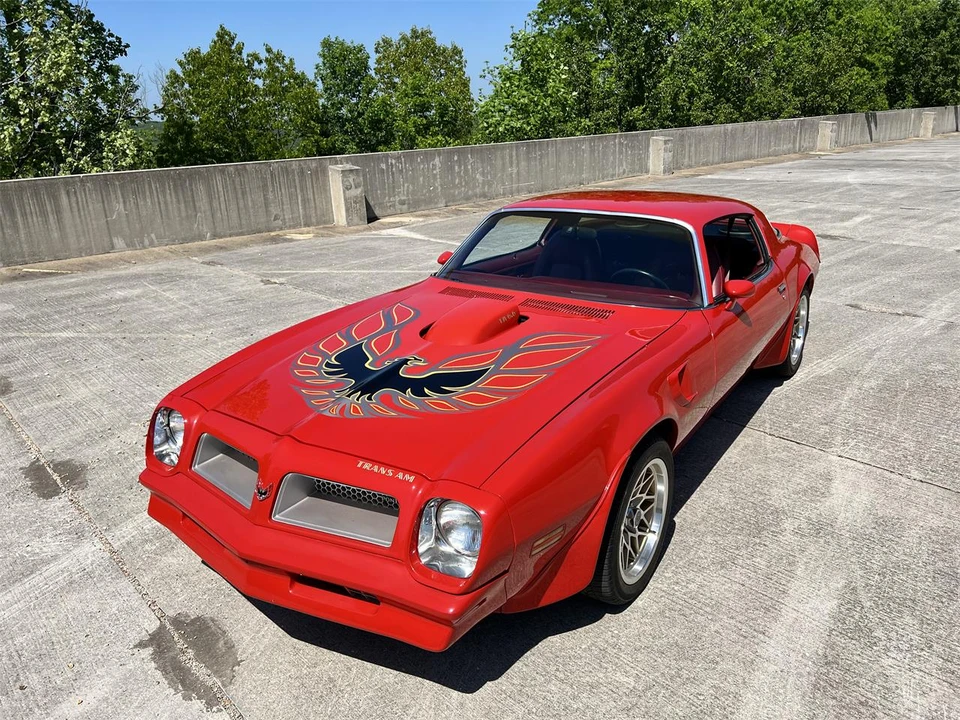1975 Pontiac Firebird Trans Am 2nd Gen - Image 6 of 31