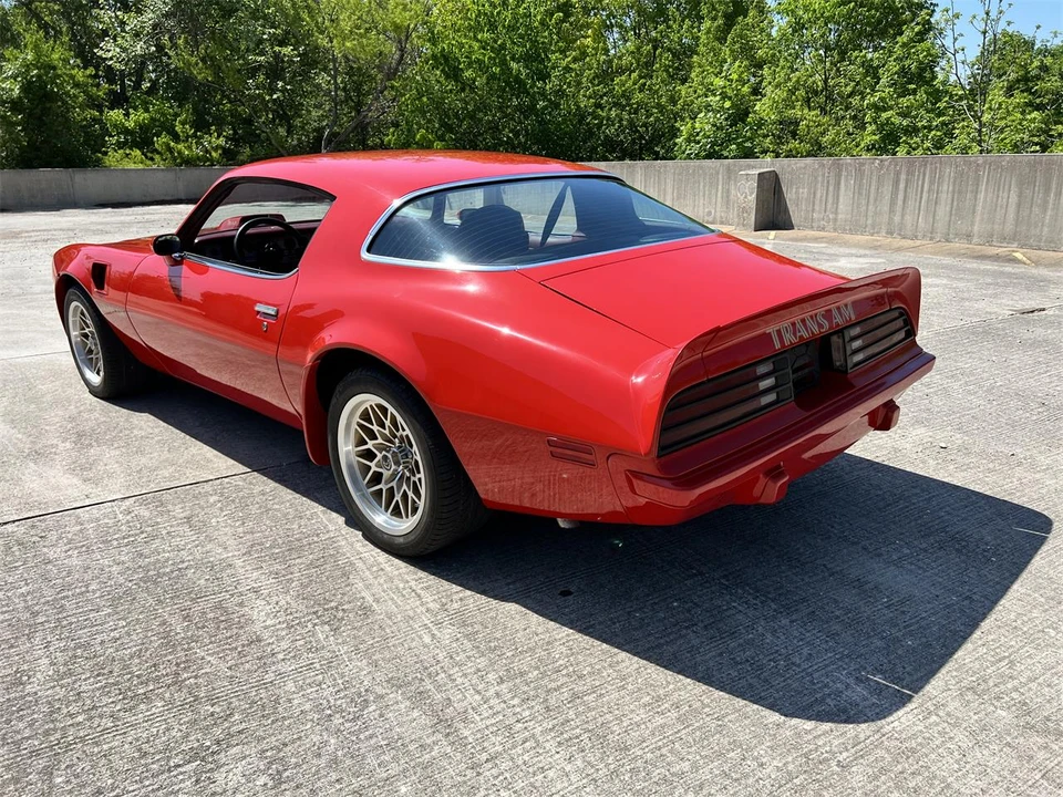 1975 Pontiac Firebird Trans Am 2nd Gen - Image 9 of 31