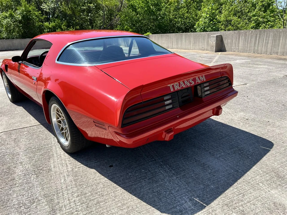 1975 Pontiac Firebird Trans Am 2nd Gen - Image 10 of 31