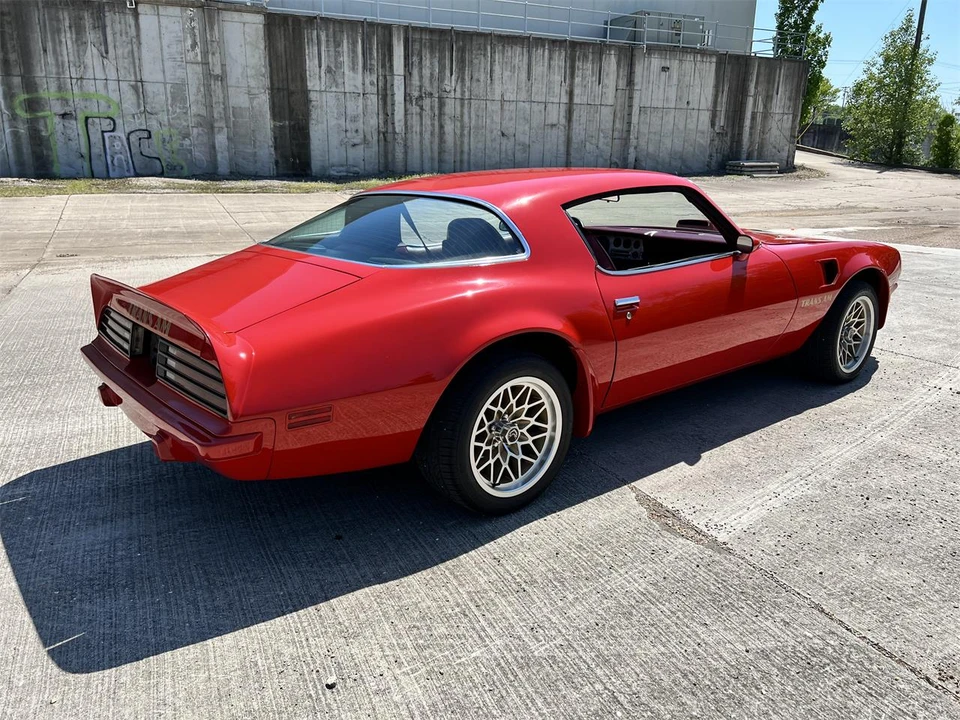 1975 Pontiac Firebird Trans Am 2nd Gen - Image 12 of 31