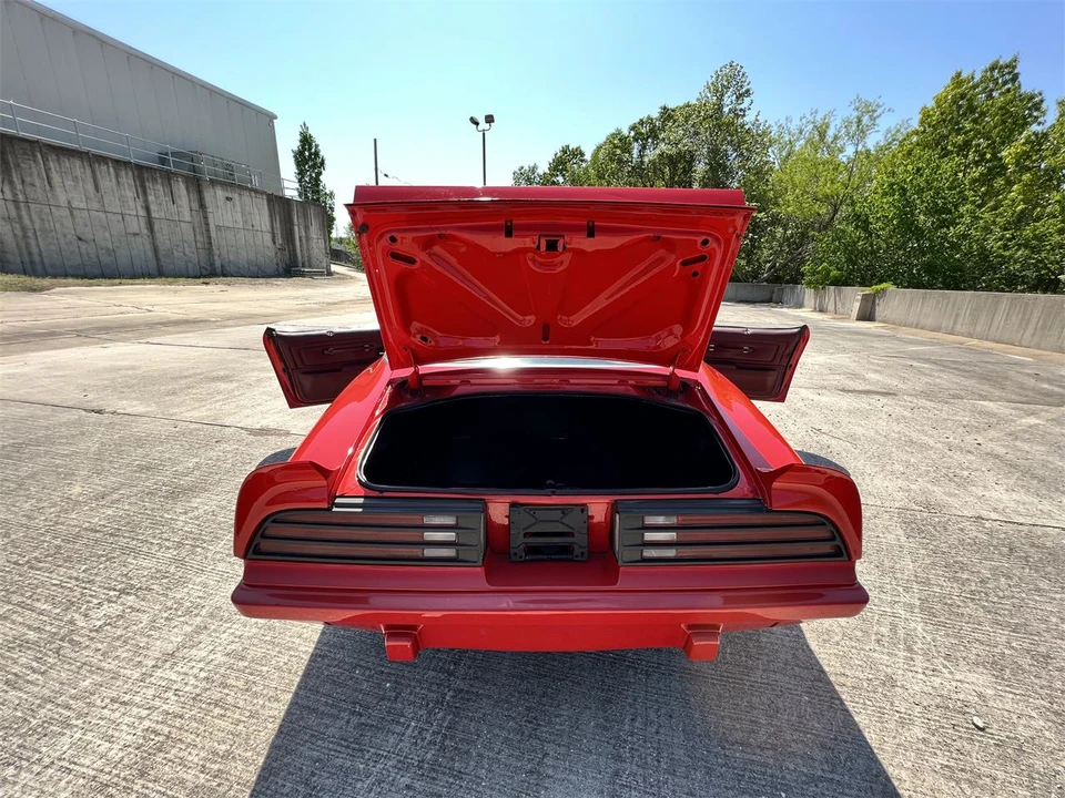 1975 Pontiac Firebird Trans Am 2nd Gen - Image 24 of 31