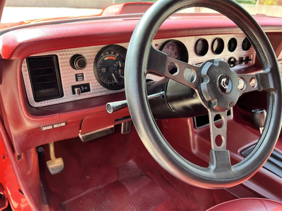 1975 Pontiac Firebird Trans Am 2nd Gen - Image 25 of 31