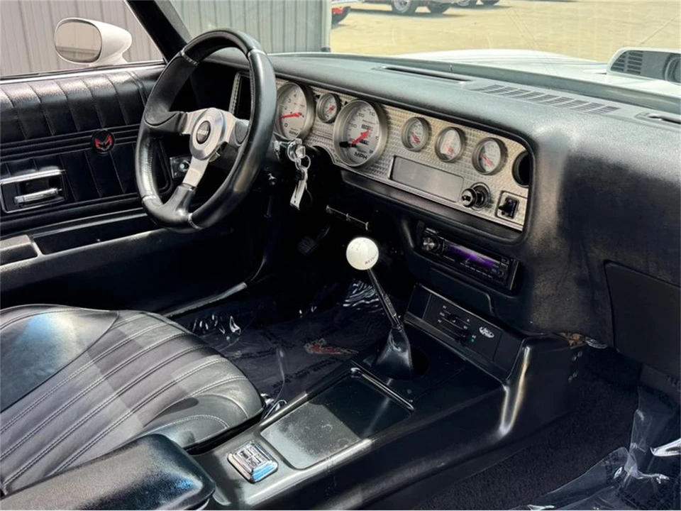 1975 Pontiac Firebird Trans Am 2nd Gen - Image 23 of 31