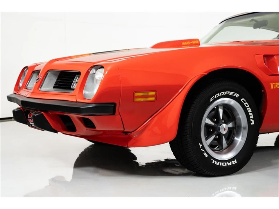 1975 Pontiac Firebird Trans Am 2nd Gen - Image 4 of 31