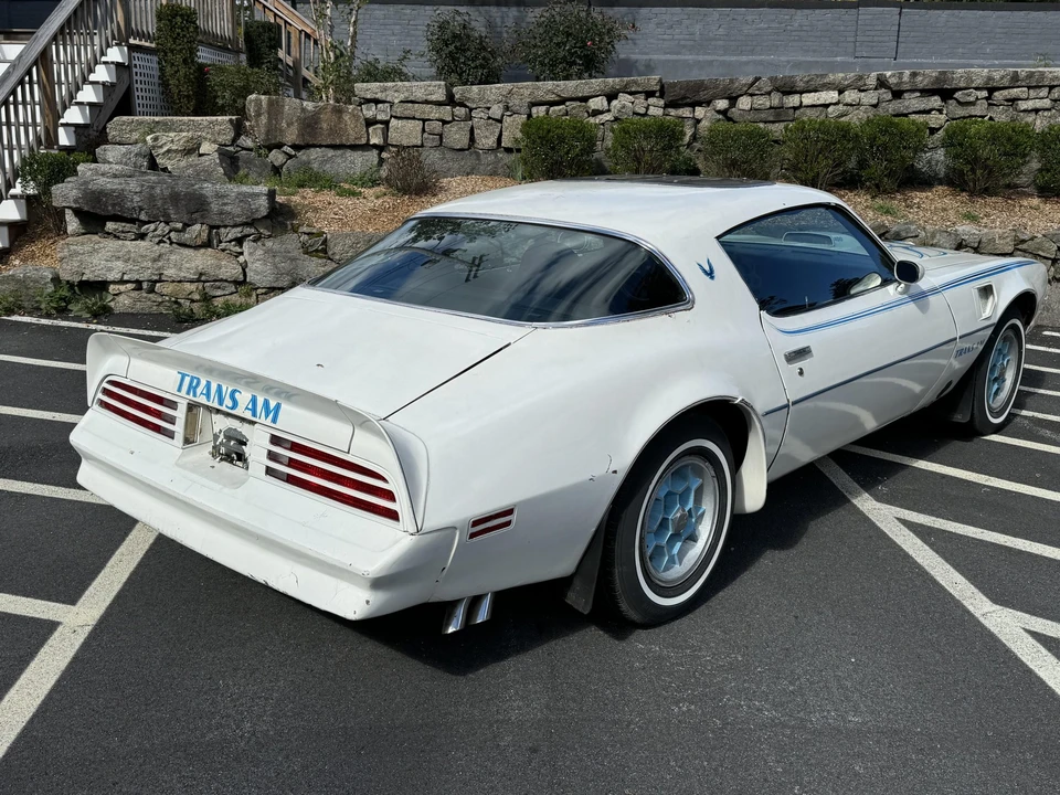 1975 Pontiac Firebird Trans Am 2nd Gen - Image 17 of 31