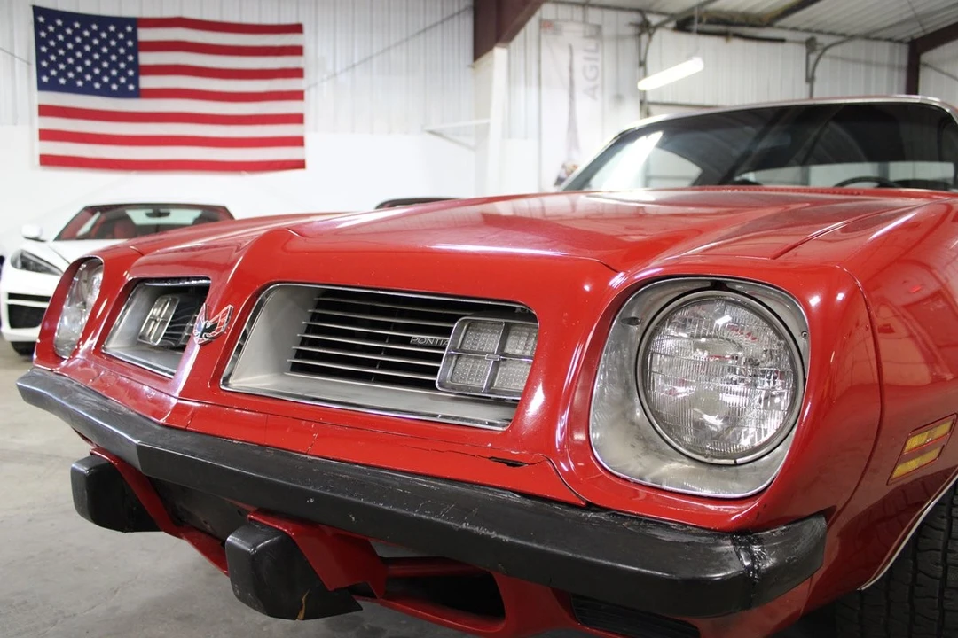 1975 Pontiac Firebird 2nd Gen - Image 10 of 21