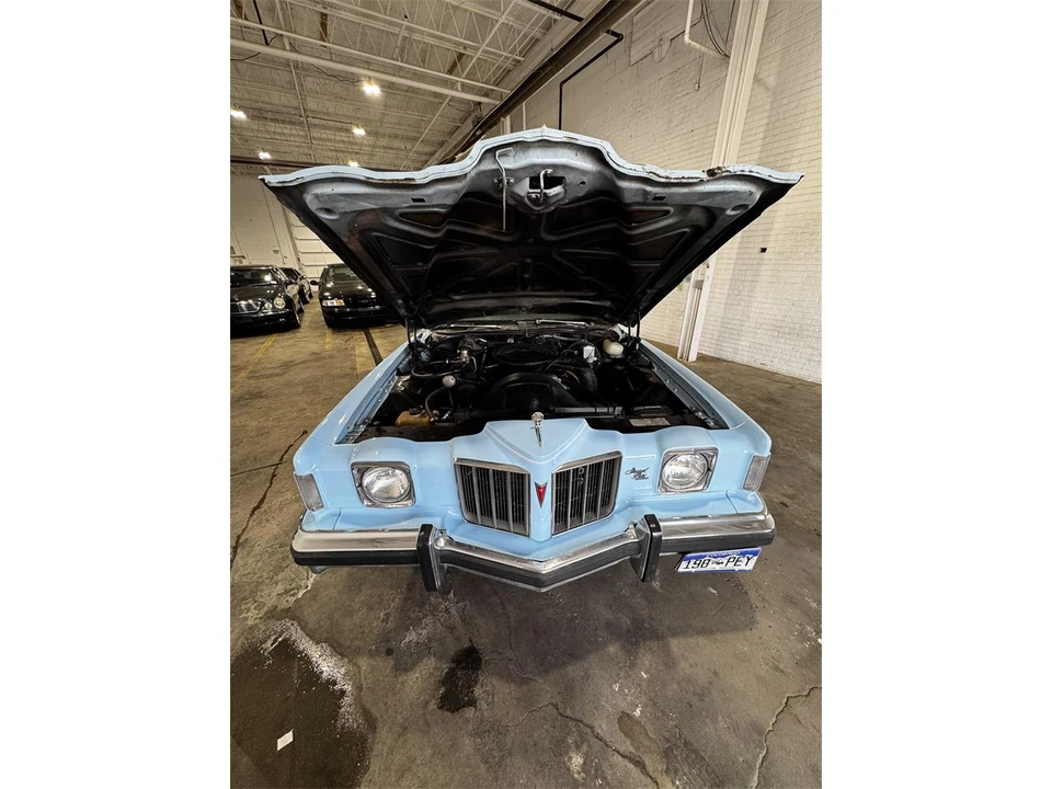 1975 Pontiac Grand Prix 3rd+ Gen - Image 9 of 31
