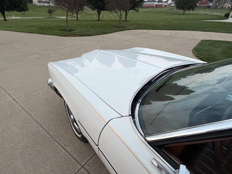 1975 Pontiac Grand Ville - Image 25 of 31