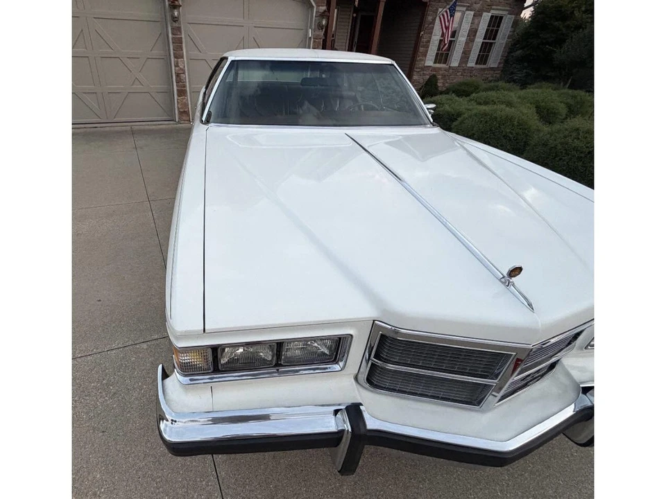 1975 Pontiac Grand Ville - Image 18 of 31