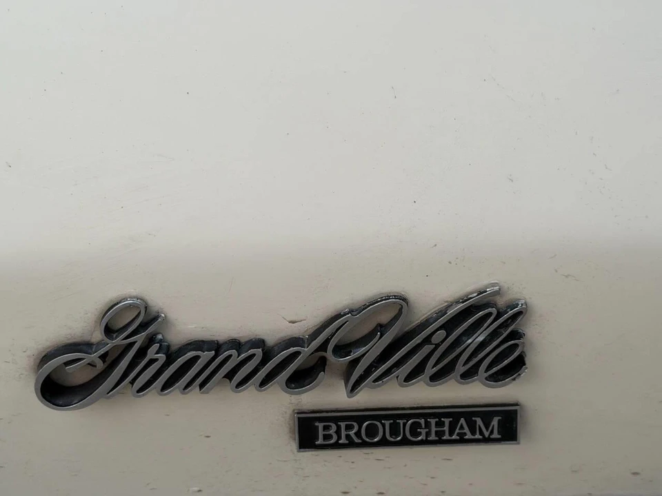 1975 Pontiac Grand Ville - Image 23 of 31