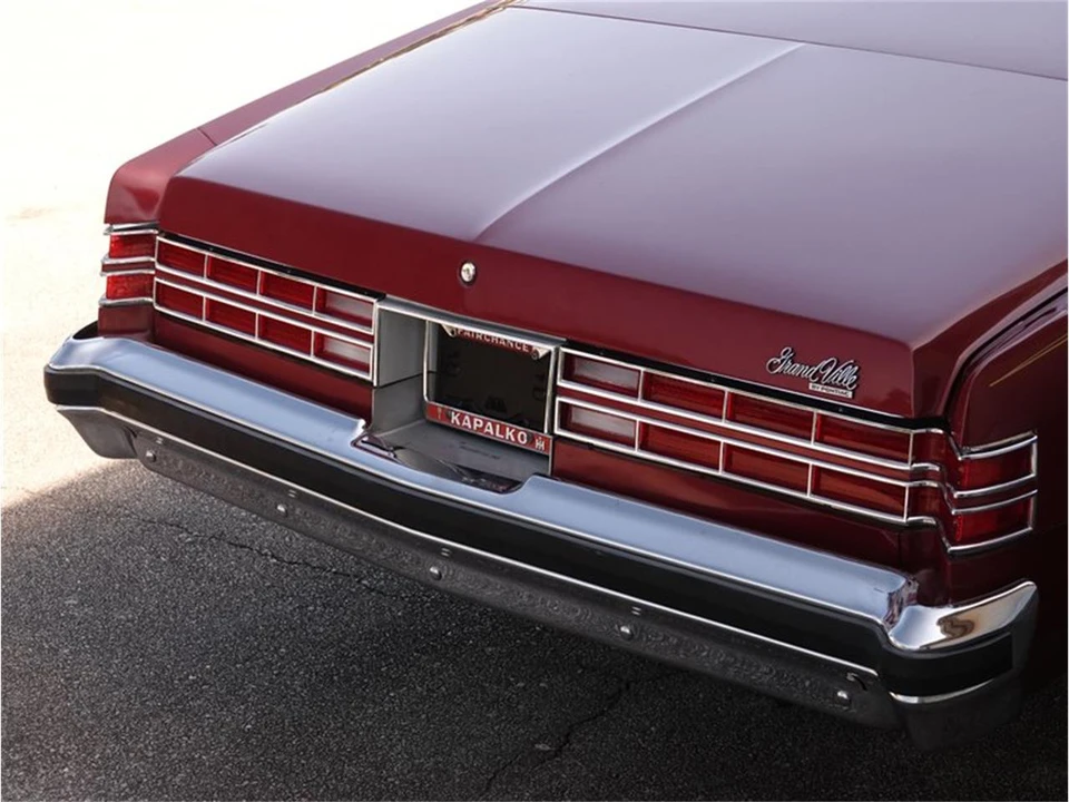 1975 Pontiac Grand Ville - Image 16 of 31