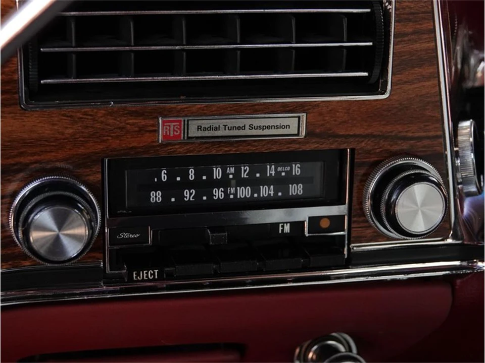 1975 Pontiac Grand Ville - Image 30 of 31
