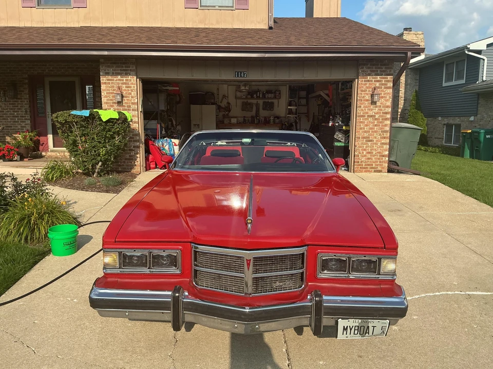1975 Pontiac Grand Ville - Image 13 of 31