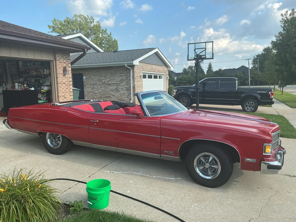 1975 Pontiac Grand Ville - Image 10 of 31