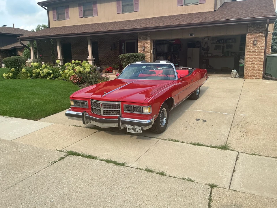 1975 Pontiac Grand Ville - Image 4 of 31