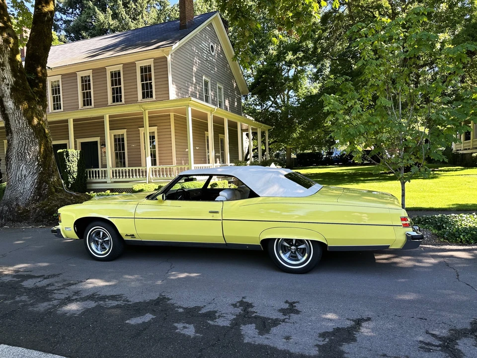 1975 Pontiac Grand Ville - Image 6 of 31